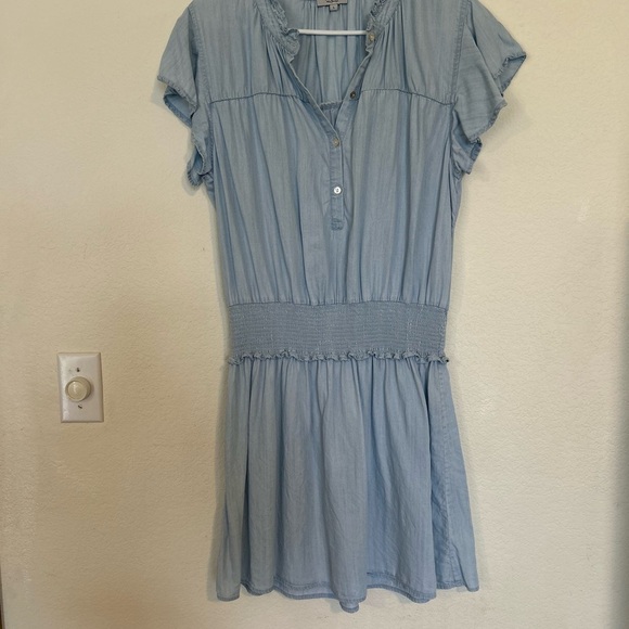 Rails Amina Smocked Mini Dress Large chambray - Picture 3 of 10